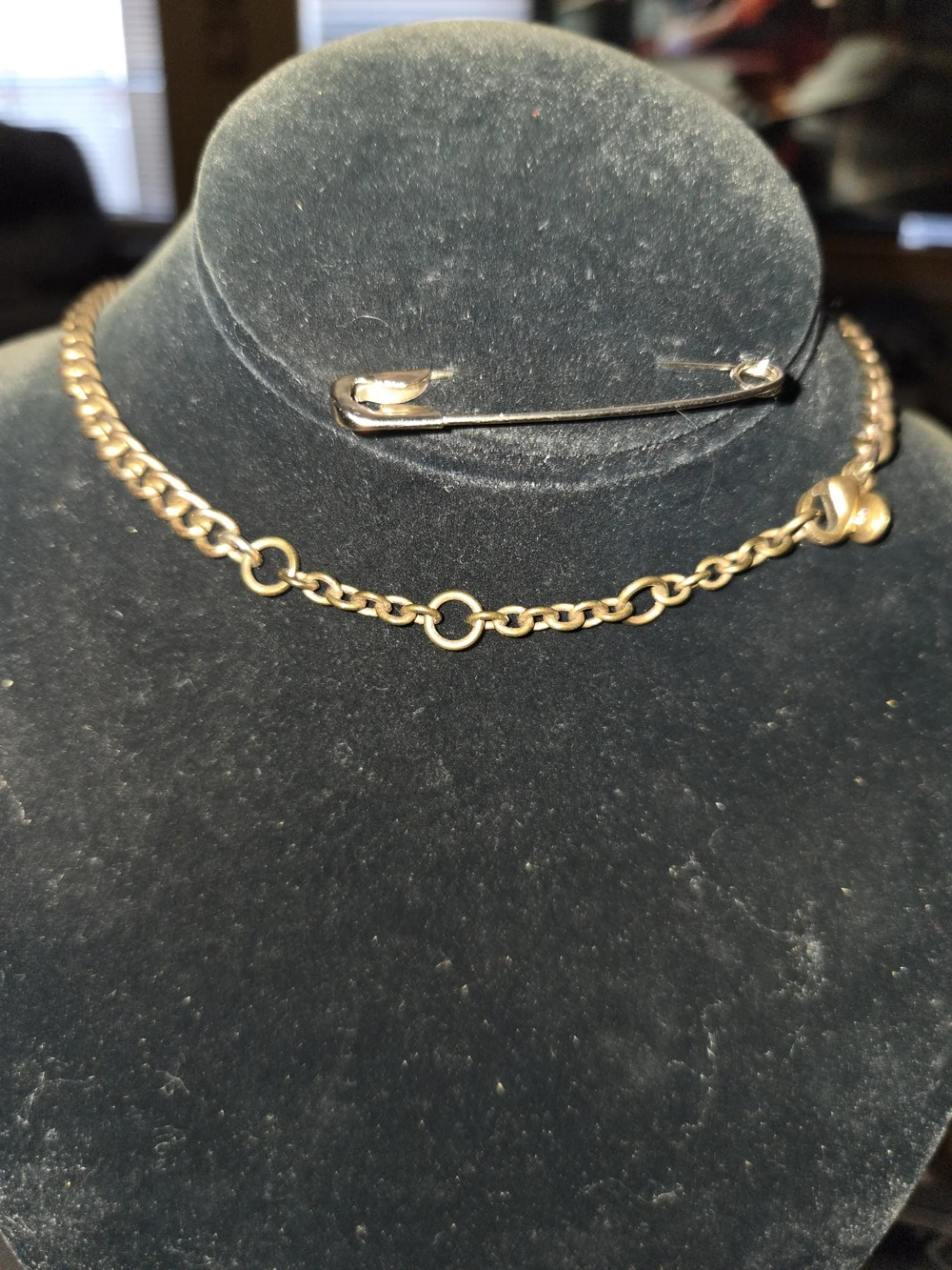 J.Crew 18” Cream Clear Crystal Floral Statement Necklace Antique Gold Tone